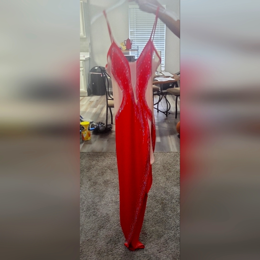 Elegant Red Evening Dress